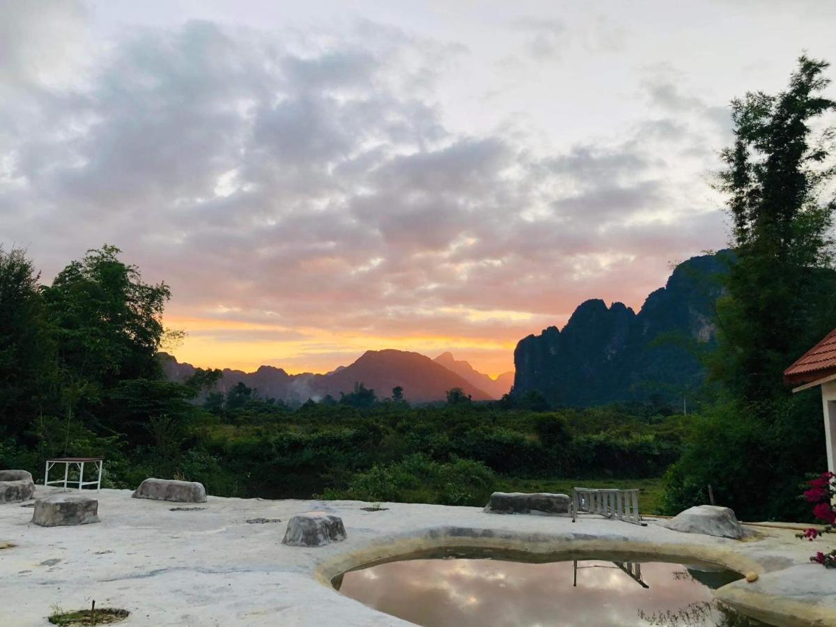 Jungle Paradise Vangvieng - Bungalows Vang Vieng Exteriér fotografie