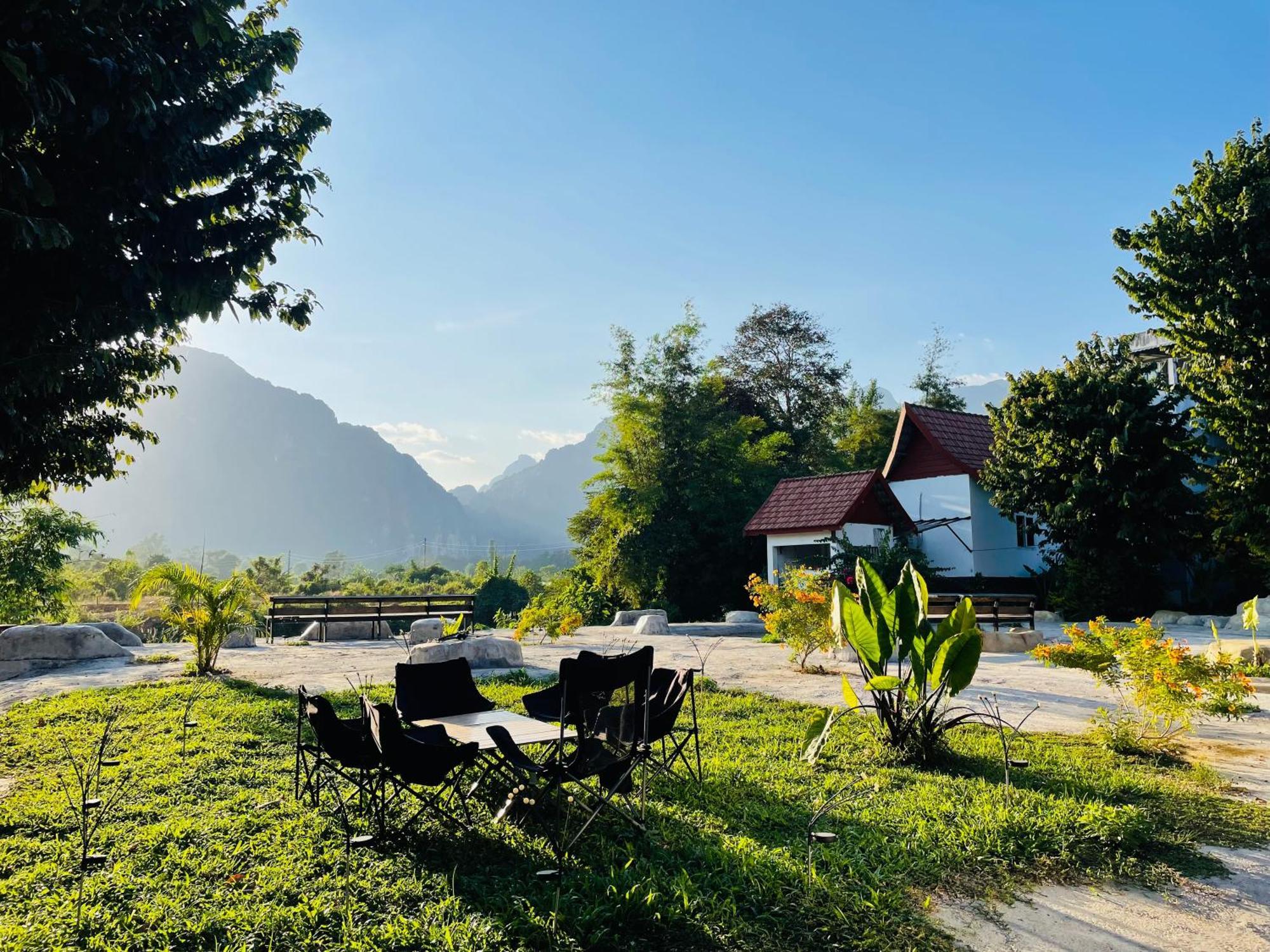 Jungle Paradise Vangvieng - Bungalows Vang Vieng Exteriér fotografie